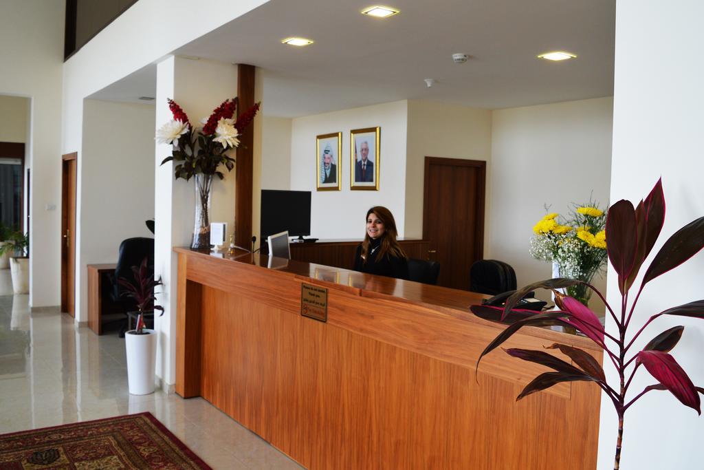 Taybeh Golden Hotel Ramallah Exteriör bild